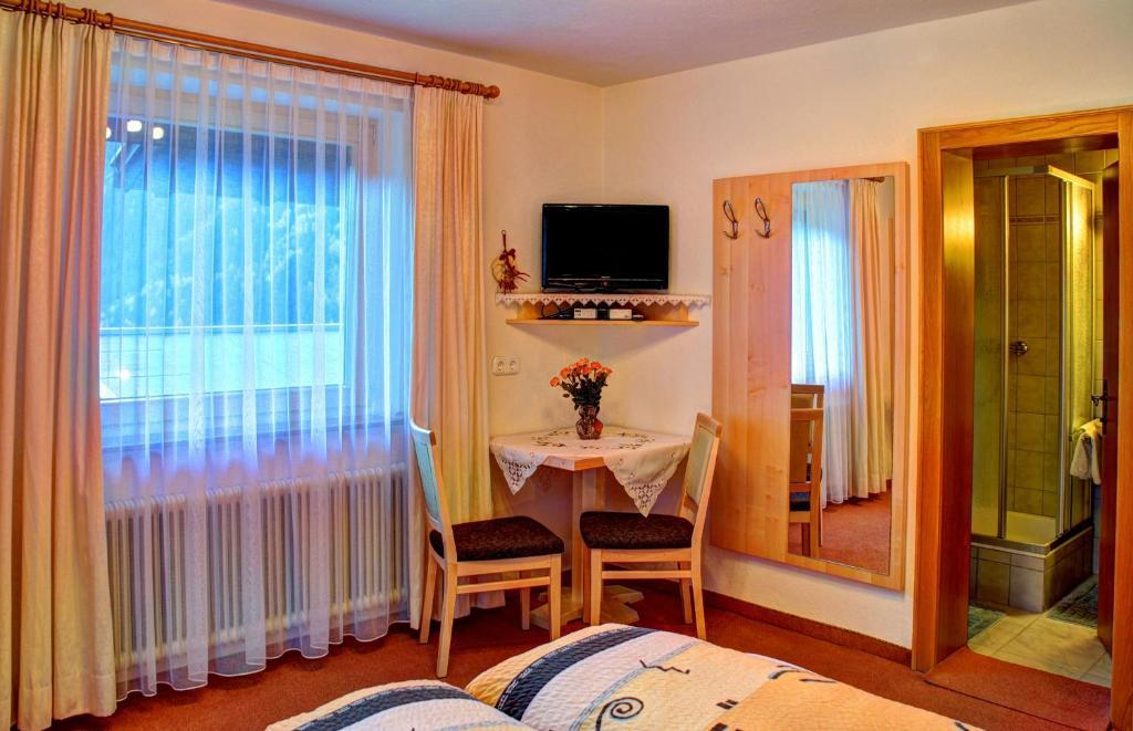 Gaestehaus Resi Jerzens Værelse billede